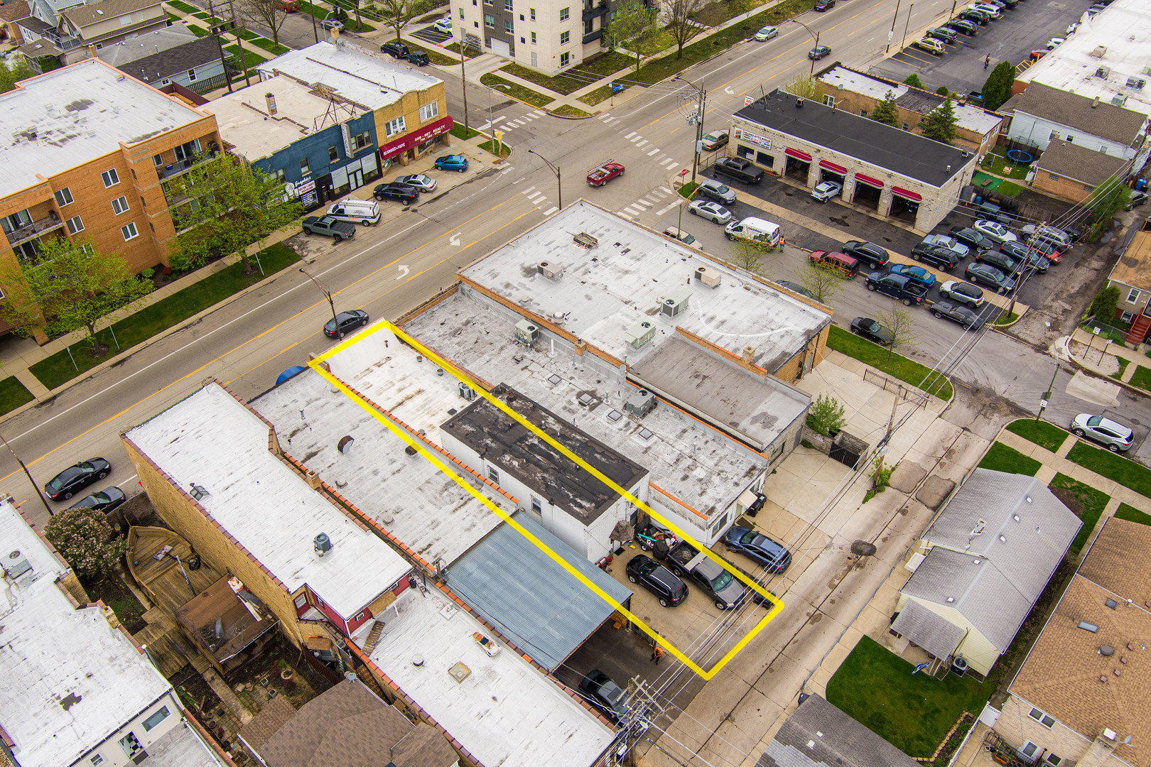 7409 W Irving Park Road Property Photo 6