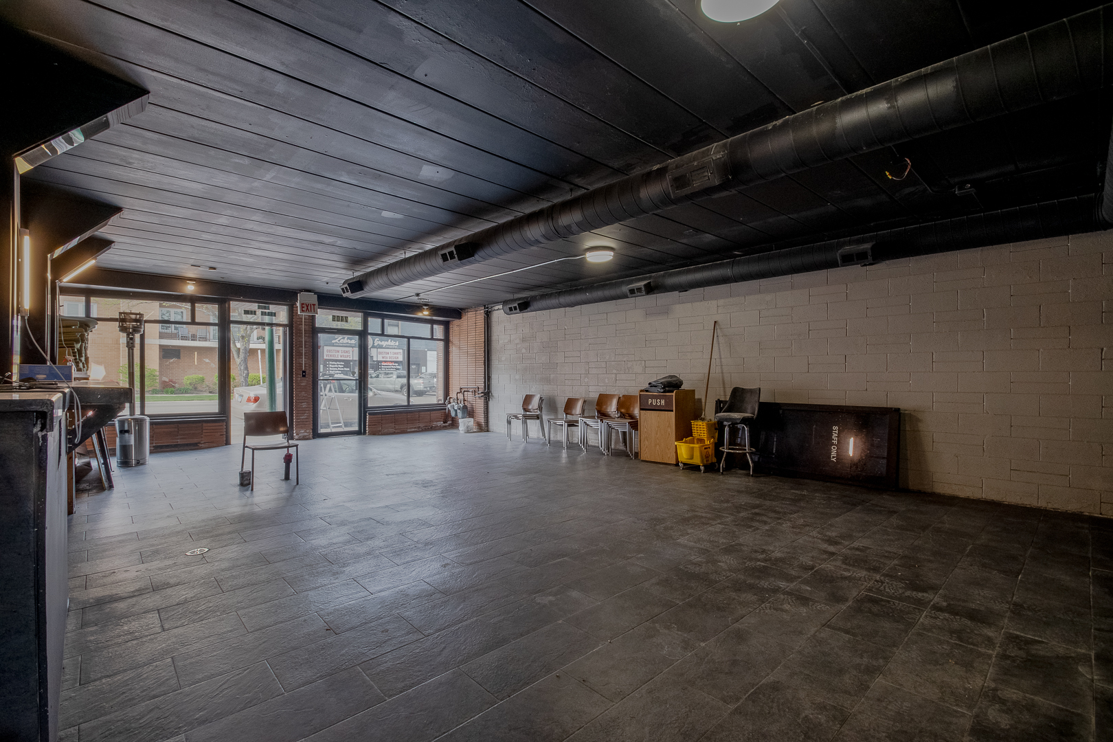 7409 W Irving Park Road Property Photo 13