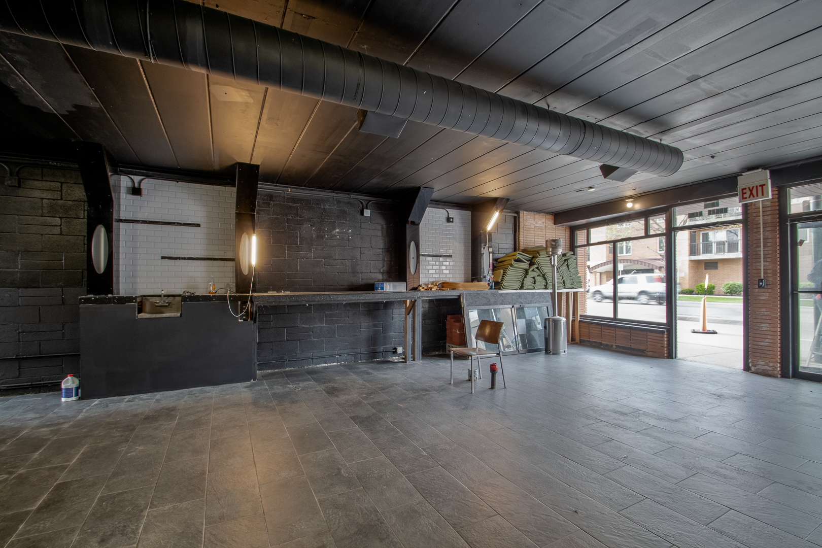 7409 W Irving Park Road Property Photo 14