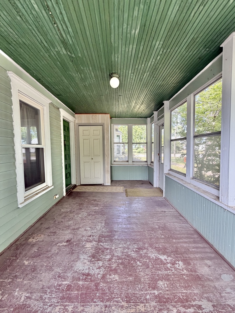 54 Lafayette Street Property Photo 4