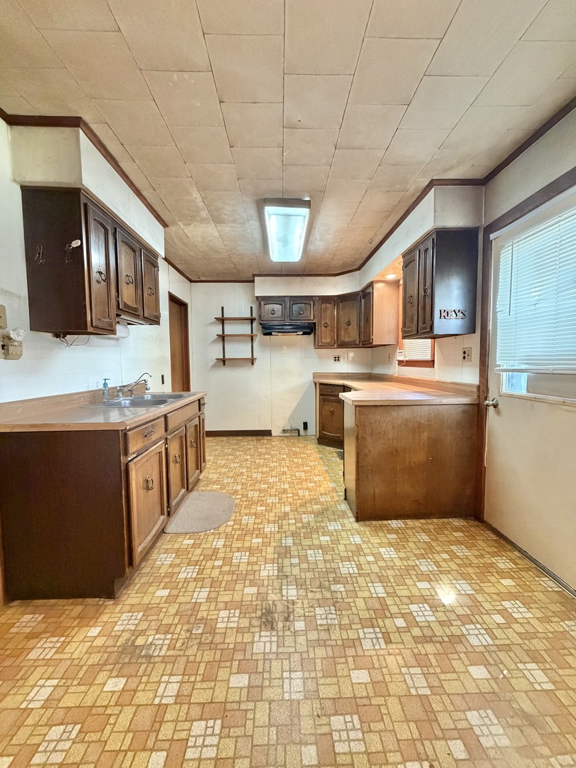 54 Lafayette Street Property Photo 13