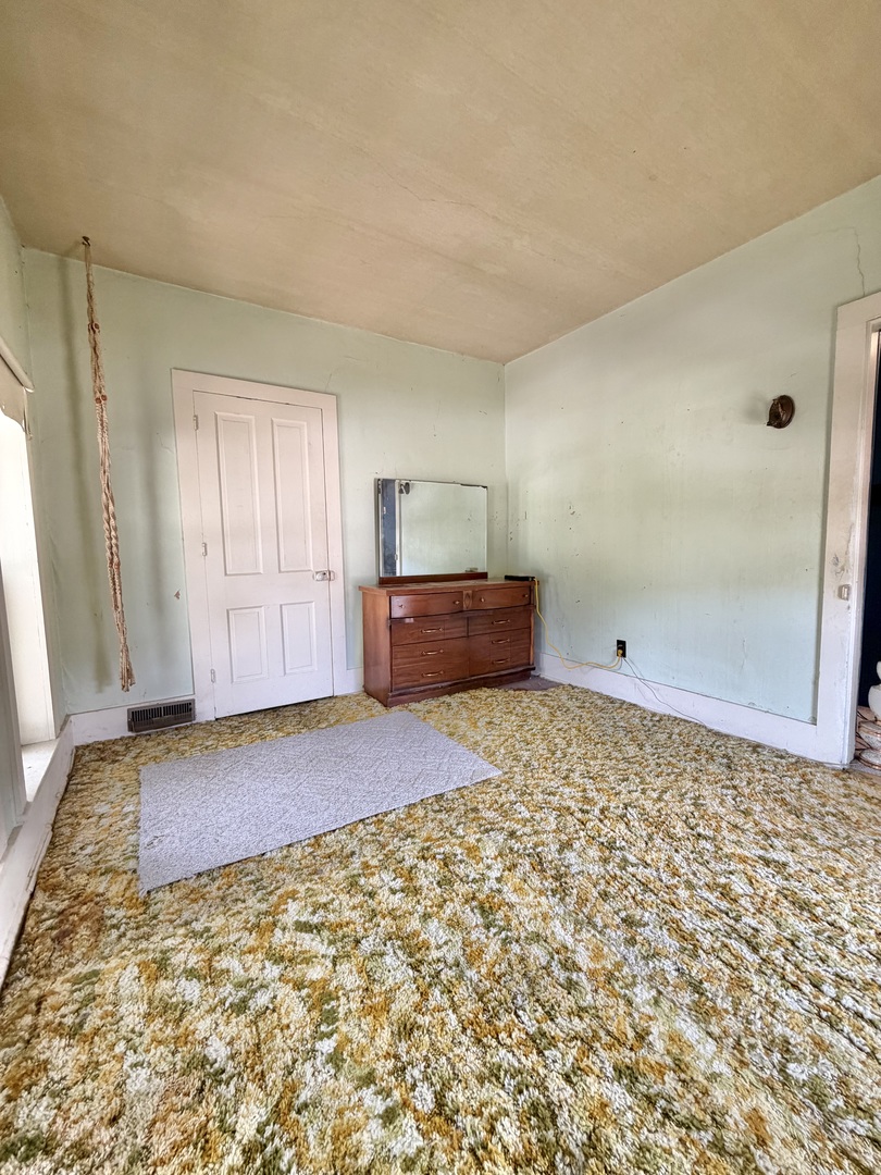 54 Lafayette Street Property Photo 19