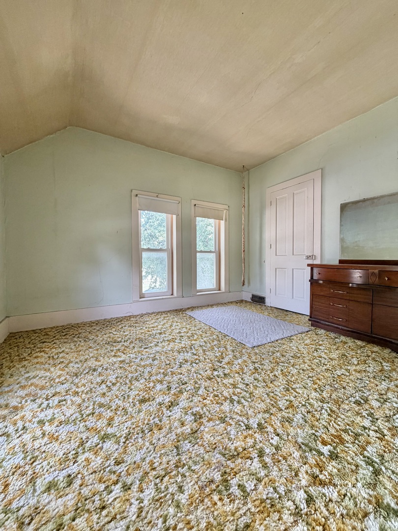 54 Lafayette Street Property Photo 20
