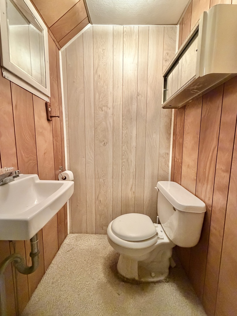 54 Lafayette Street Property Photo 24