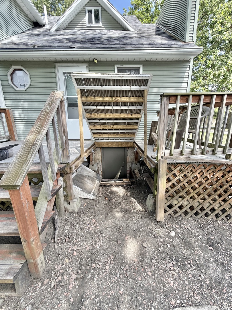 54 Lafayette Street Property Photo 27