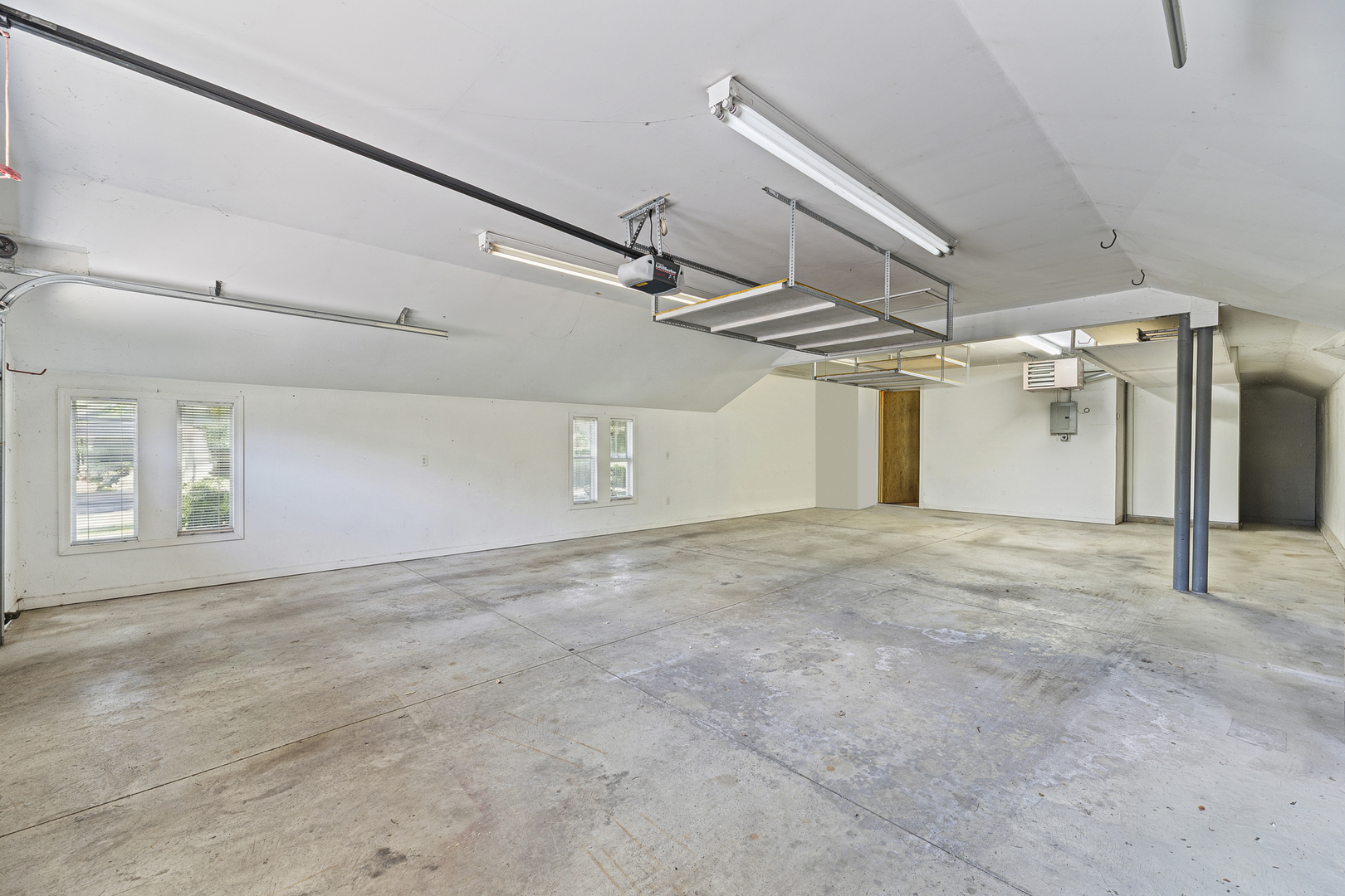 1543 N Saint Marys Road Property Photo 36