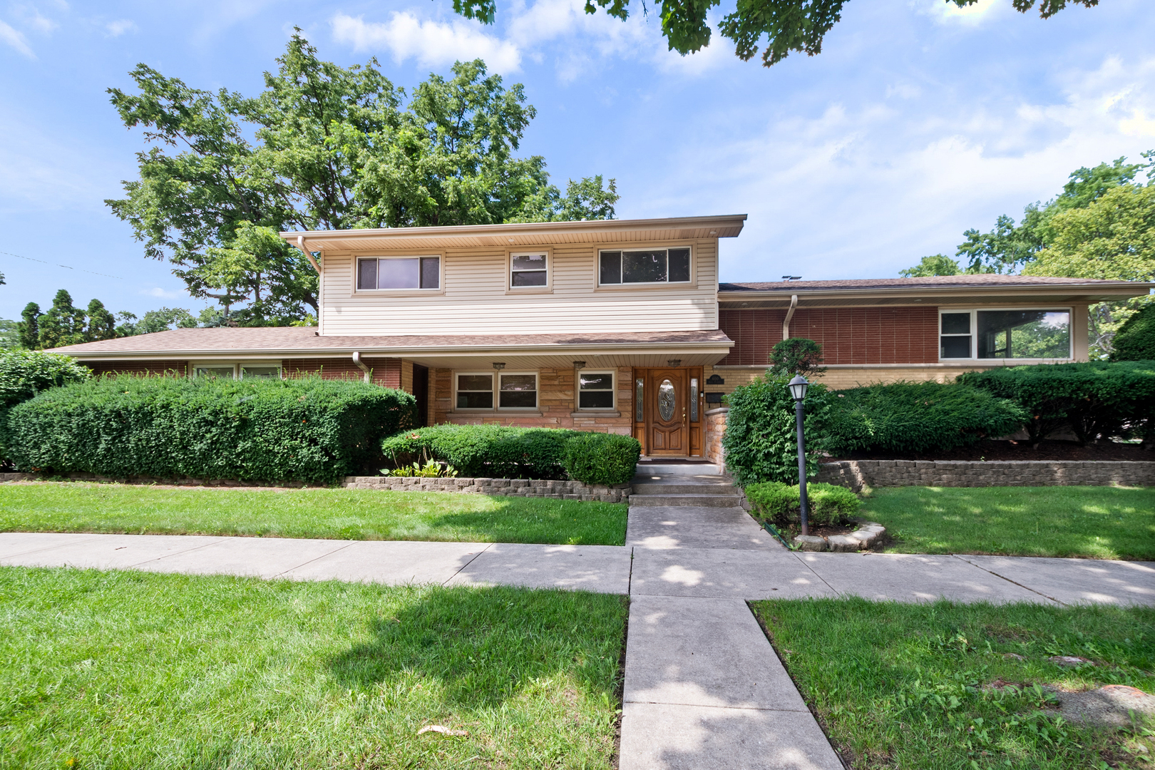 600 Florence Drive Property Photo 1