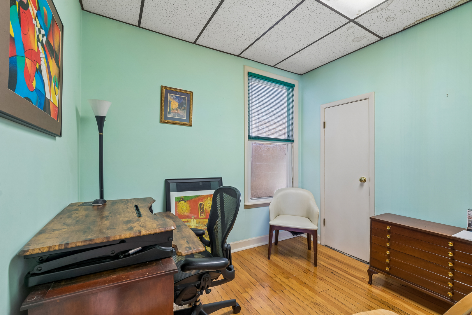 1730 W Winona Street Property Photo 7