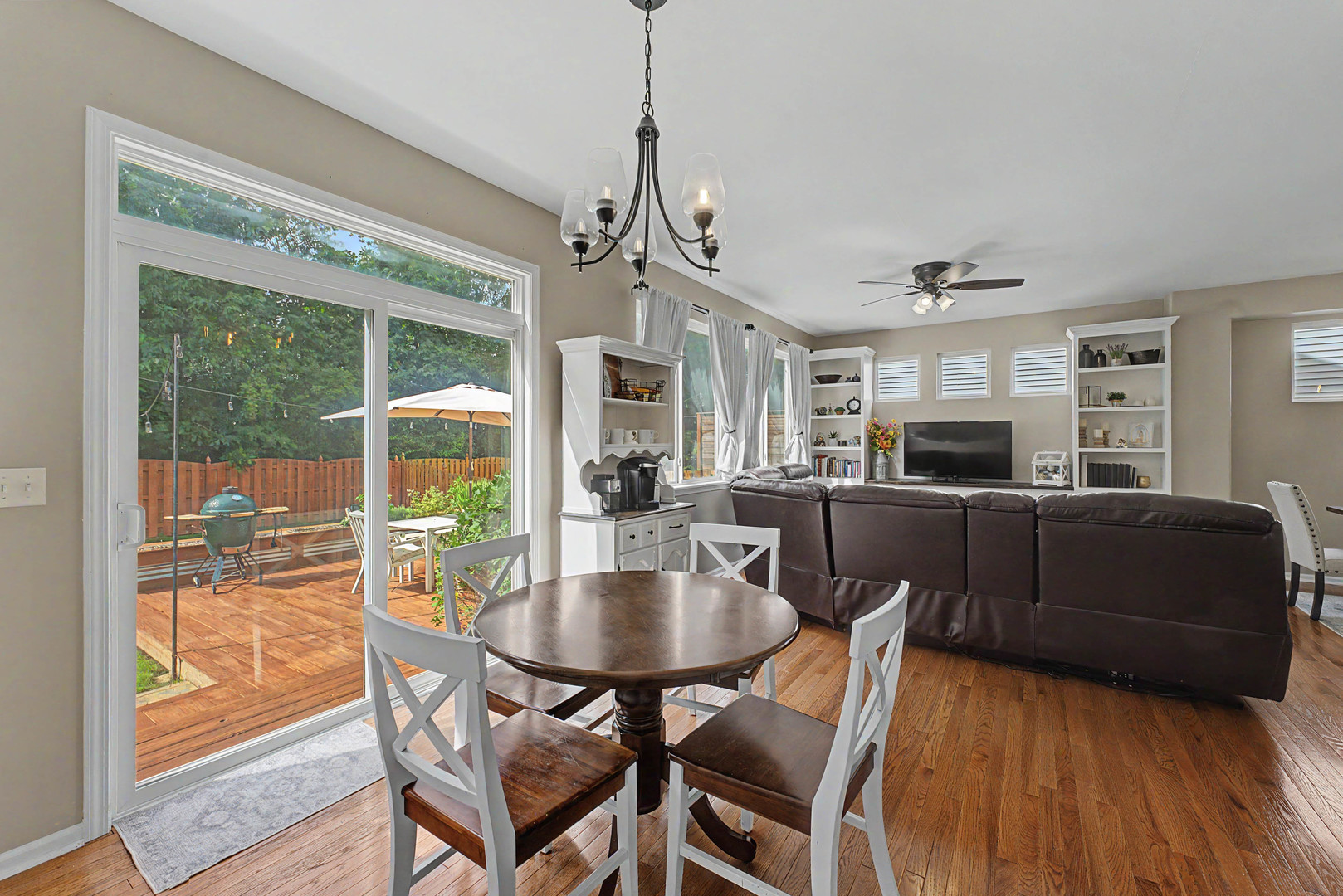 307 S Cornerstone Drive Property Photo 10
