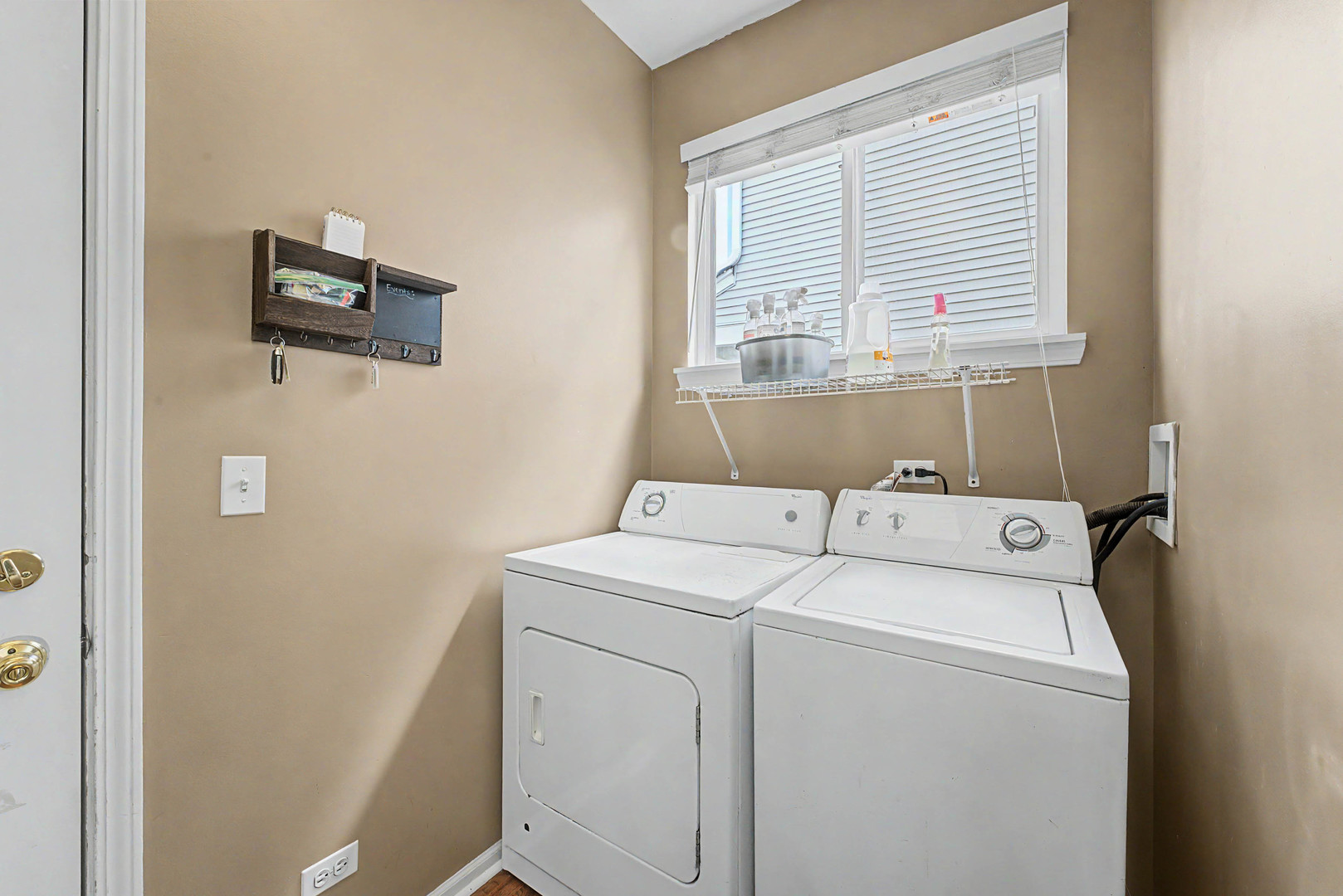 307 S Cornerstone Drive Property Photo 16