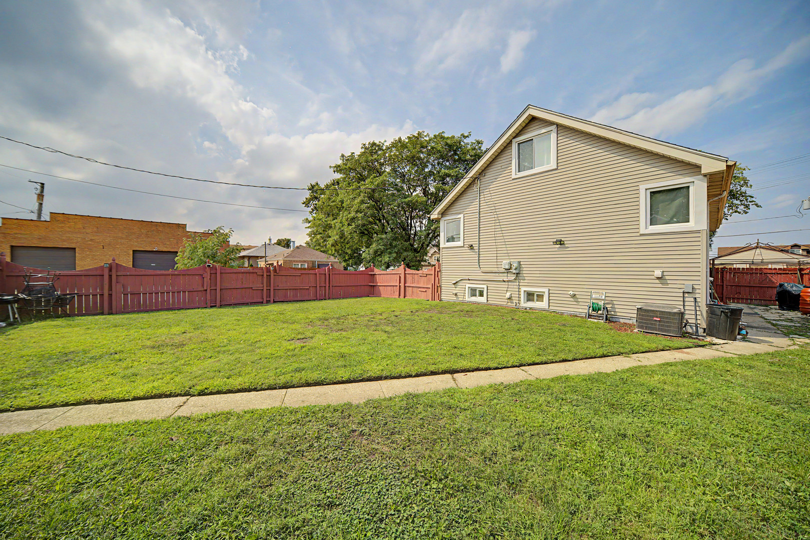 8043 Salisbury Avenue Property Photo 24