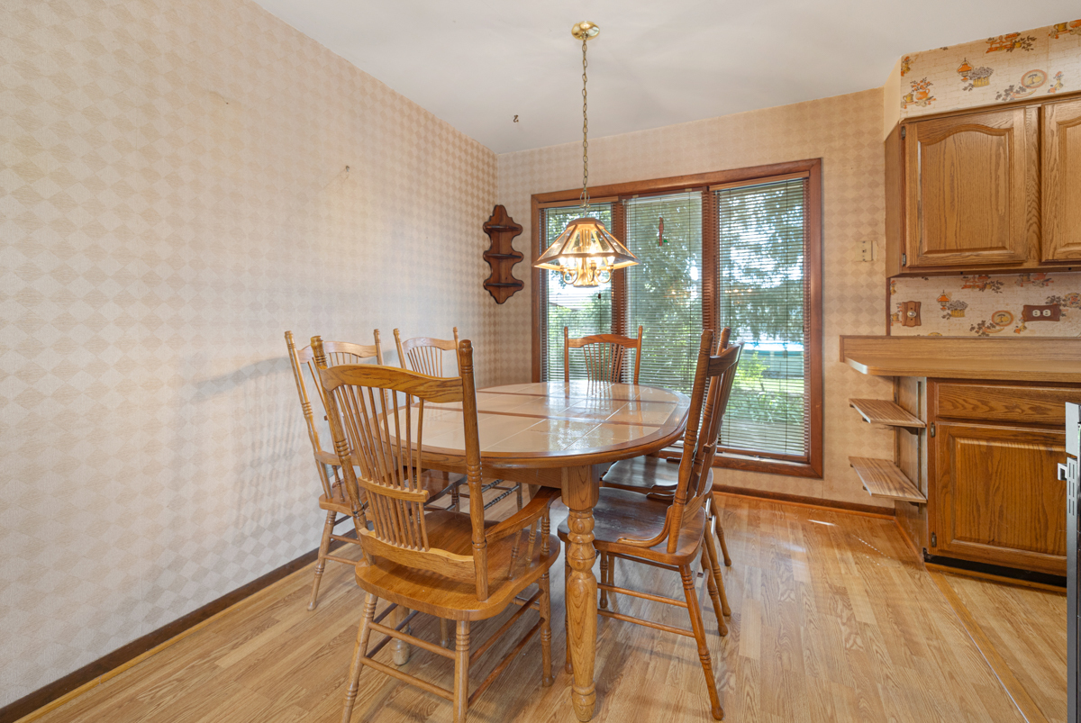 1086 Hickory Lane Property Photo 5