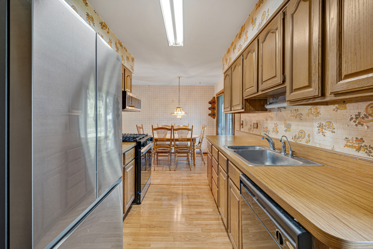 1086 Hickory Lane Property Photo 10