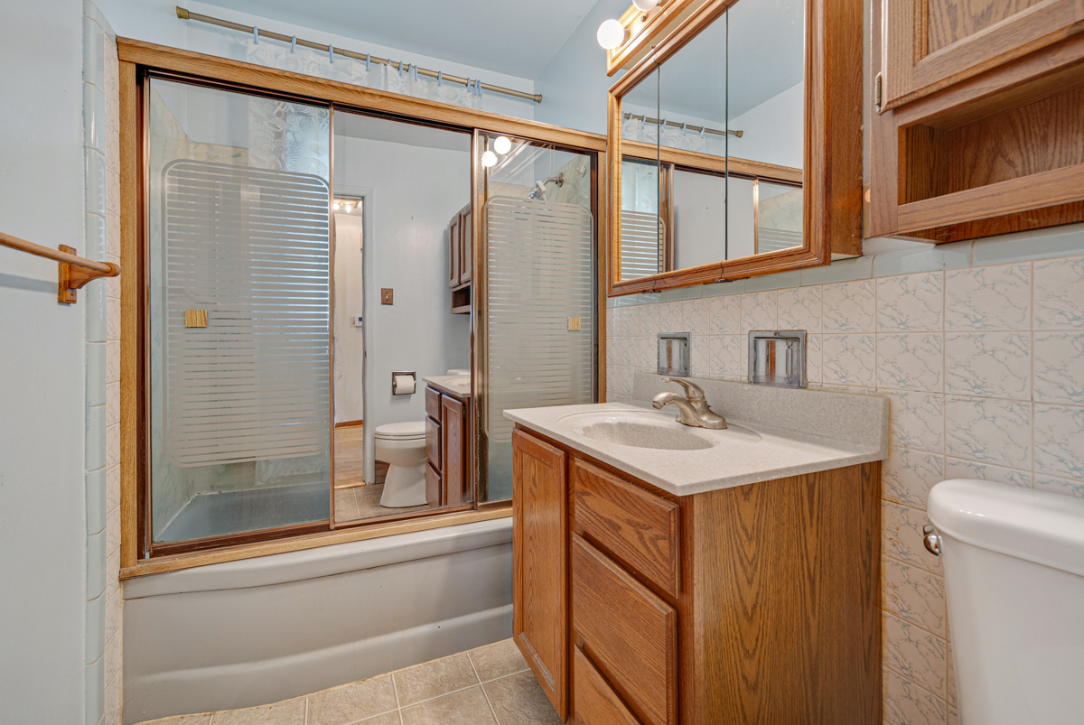 1086 Hickory Lane Property Photo 15