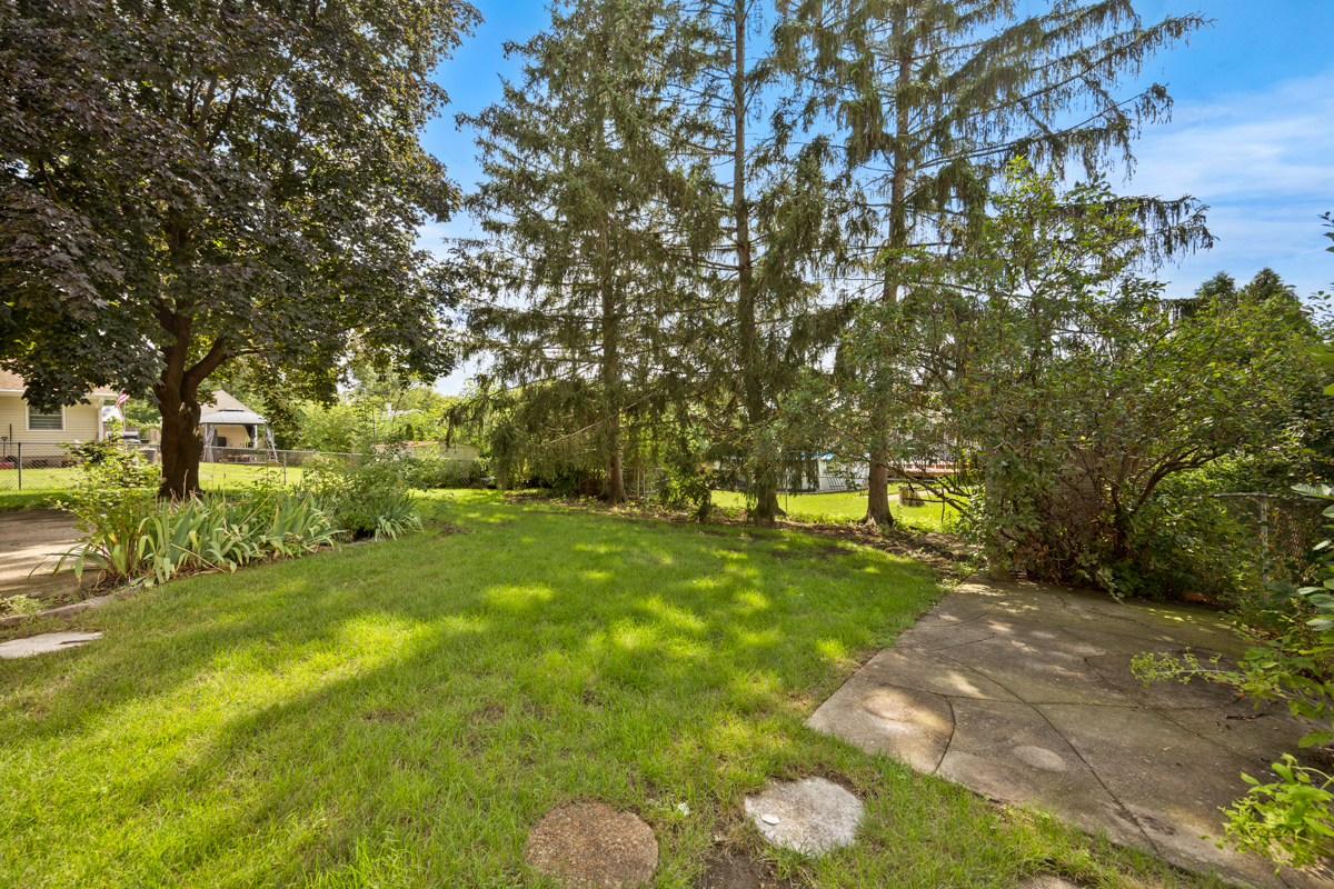 1086 Hickory Lane Property Photo 22