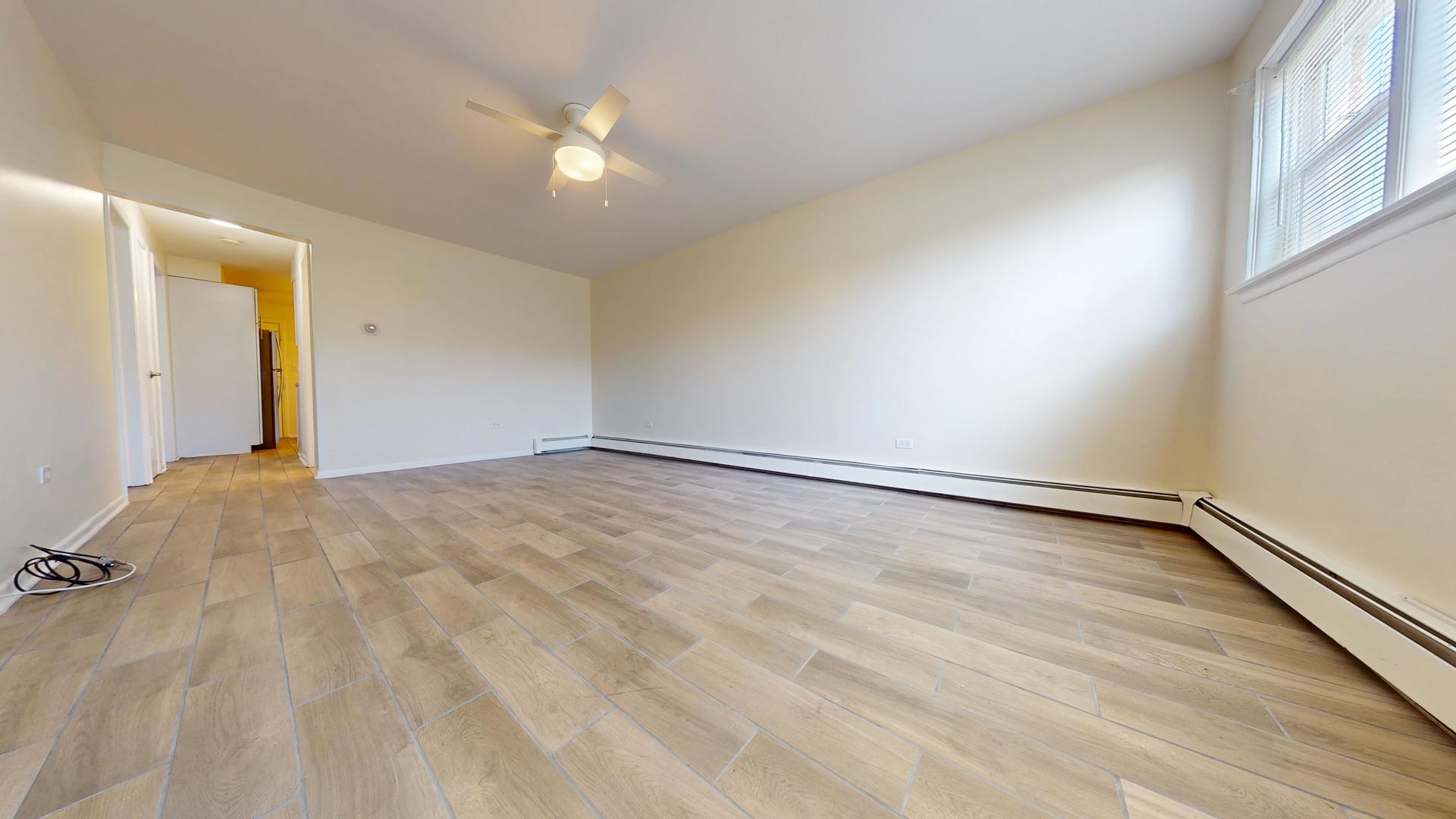 2402 N 76 Court G Property Photo 4