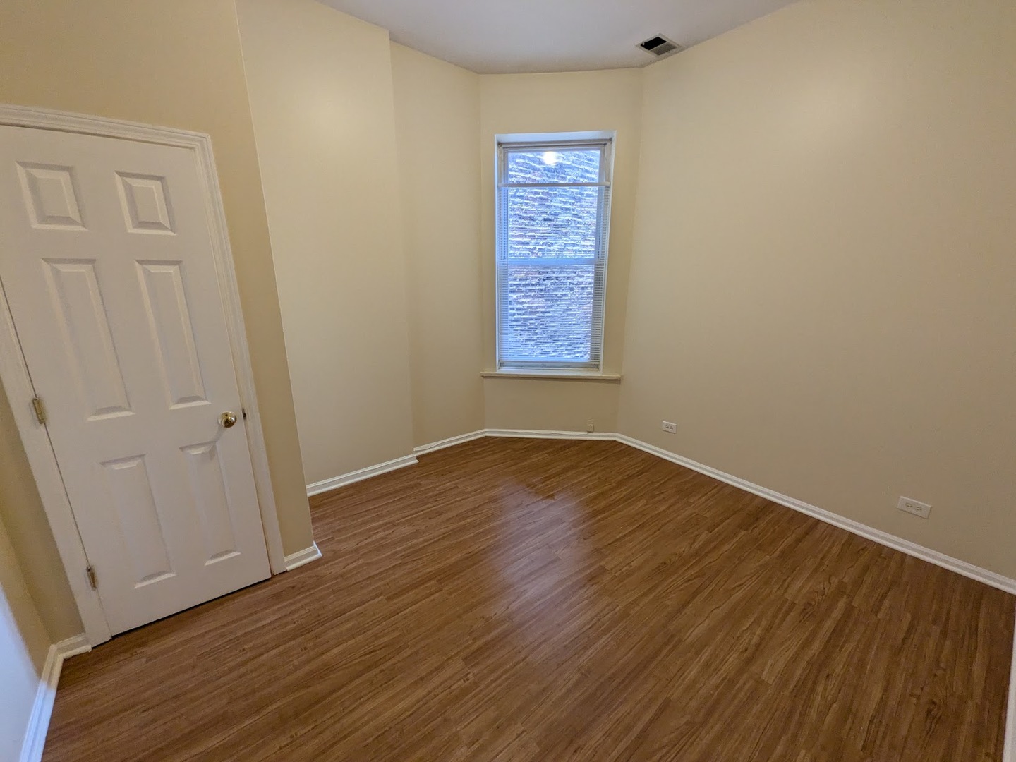 1106 W Taylor Street 2nd-flr Property Photo 4