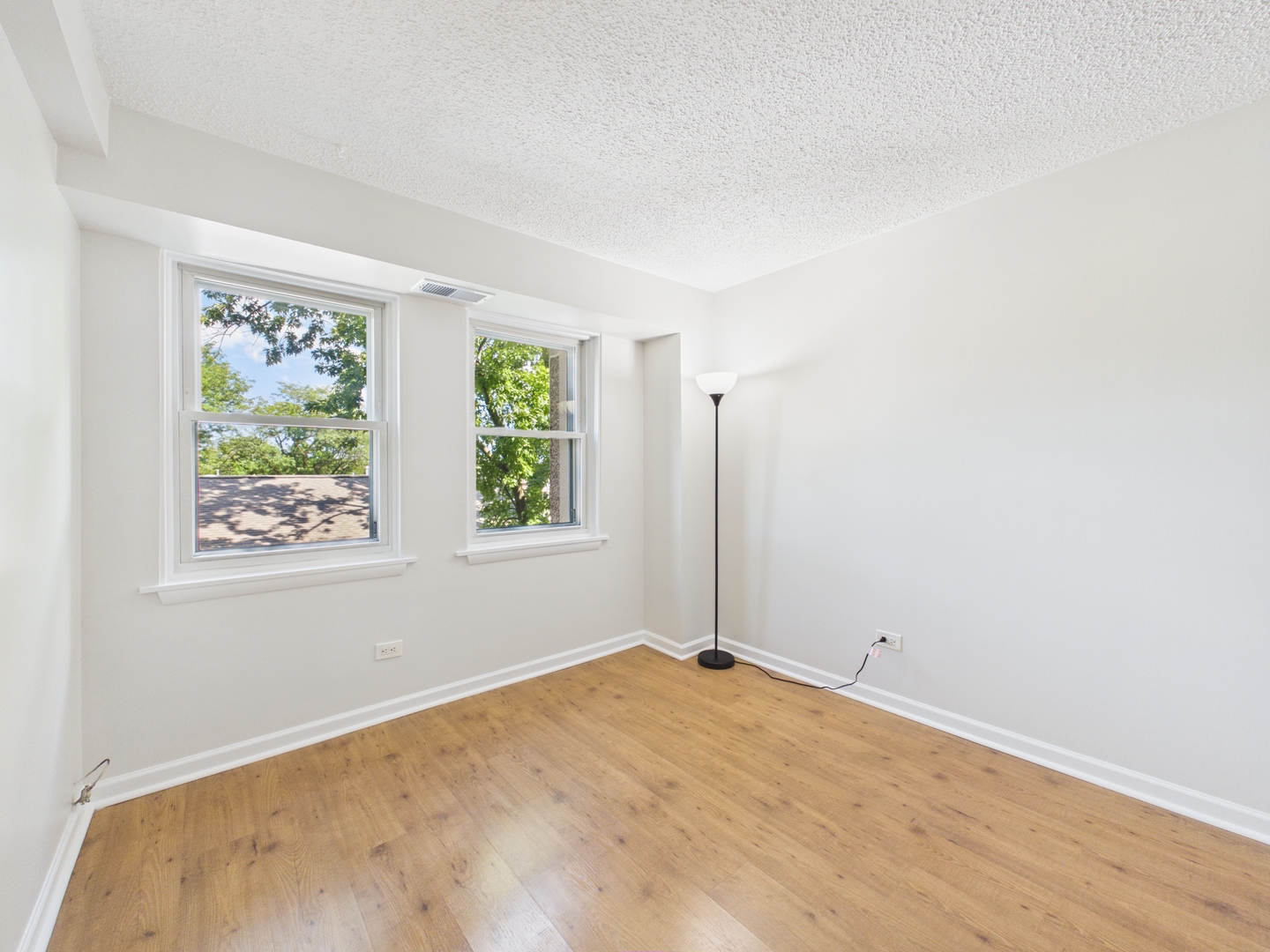 9514 W Lawrence Avenue 2406 Property Photo 35