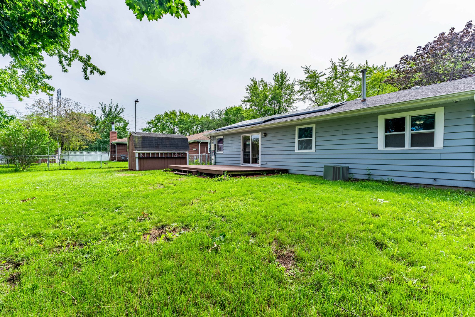 1721 Daisy Street Property Photo 29