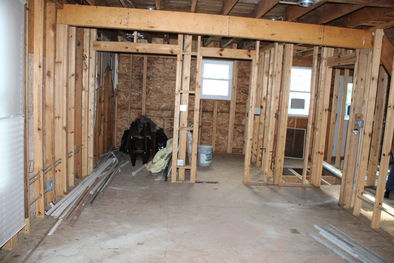 15251 Kilbourne Avenue Property Photo 7