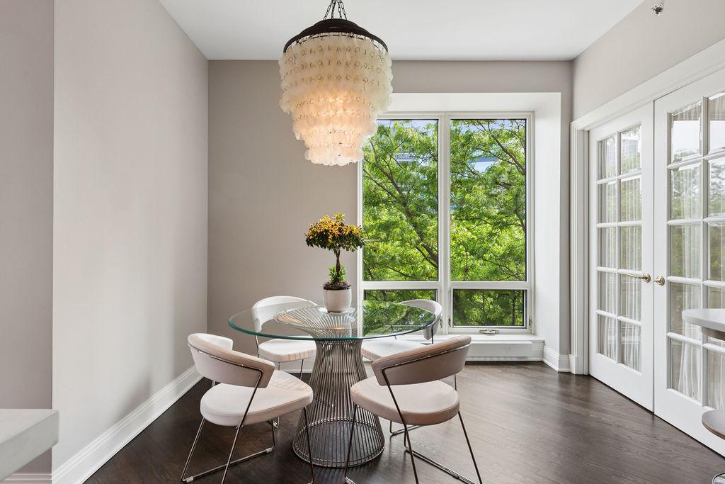 840 N Lake Shore Drive 401-402 Property Photo 16