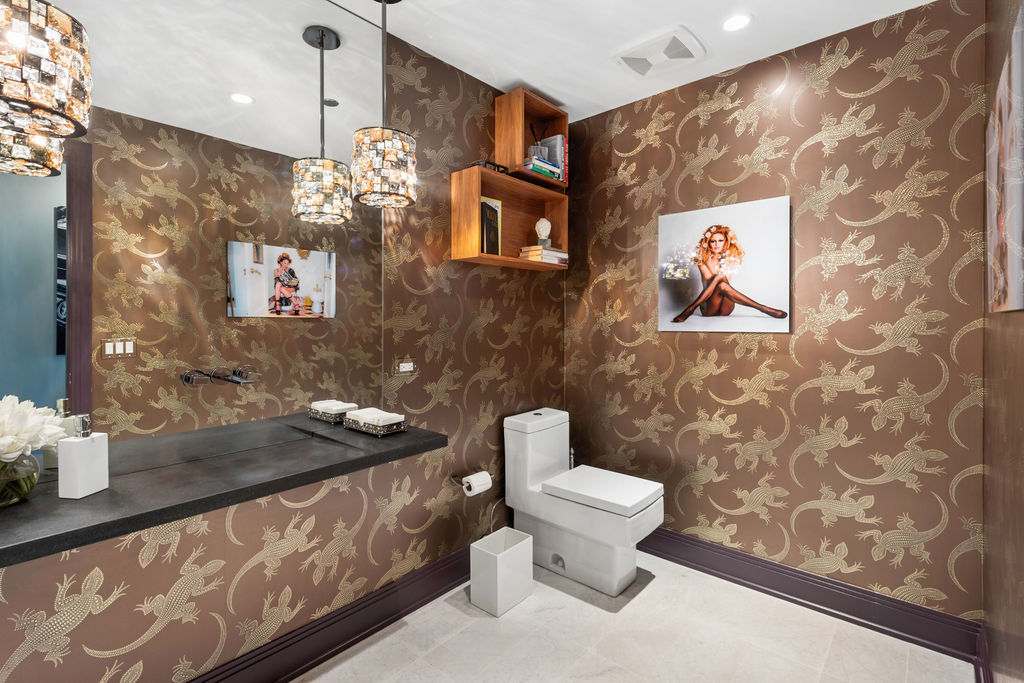 840 N Lake Shore Drive 401-402 Property Photo 27