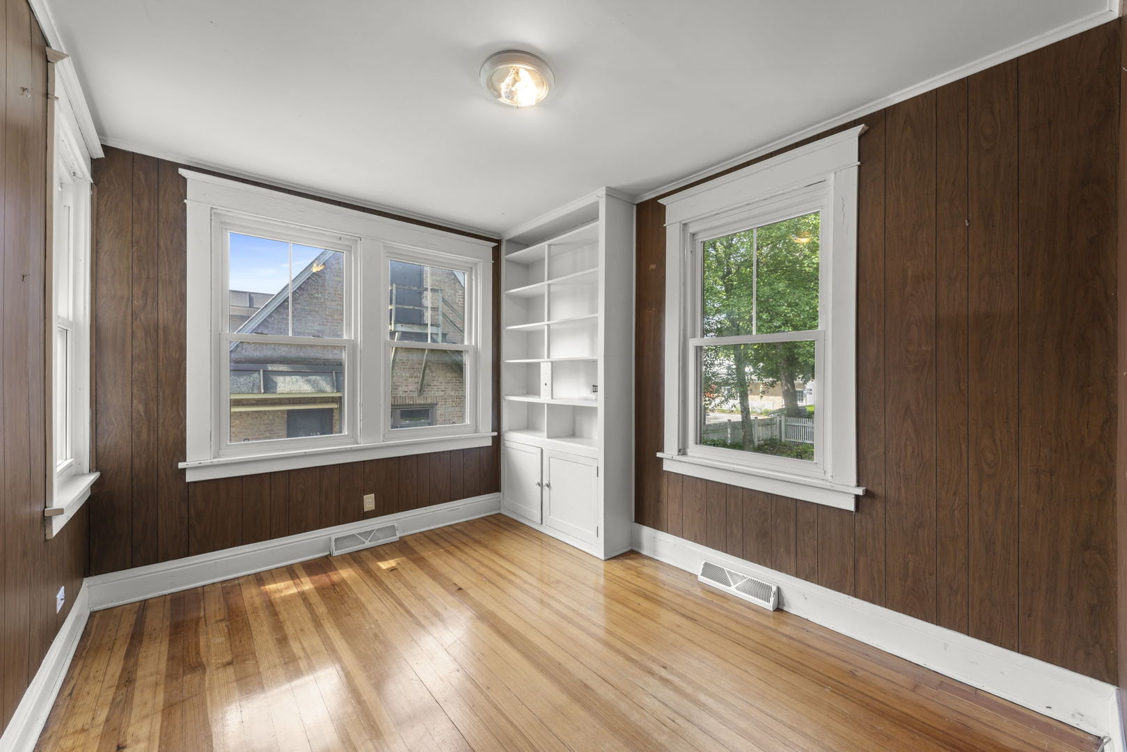 119 S Ellsworth Street Property Photo 12