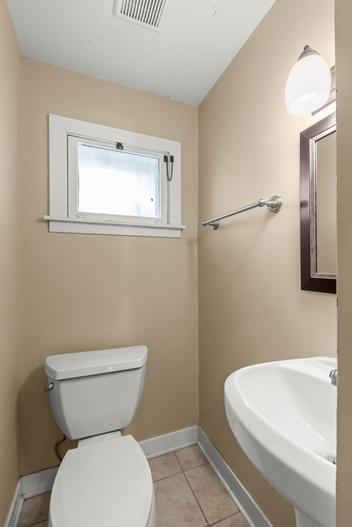 119 S Ellsworth Street Property Photo 13