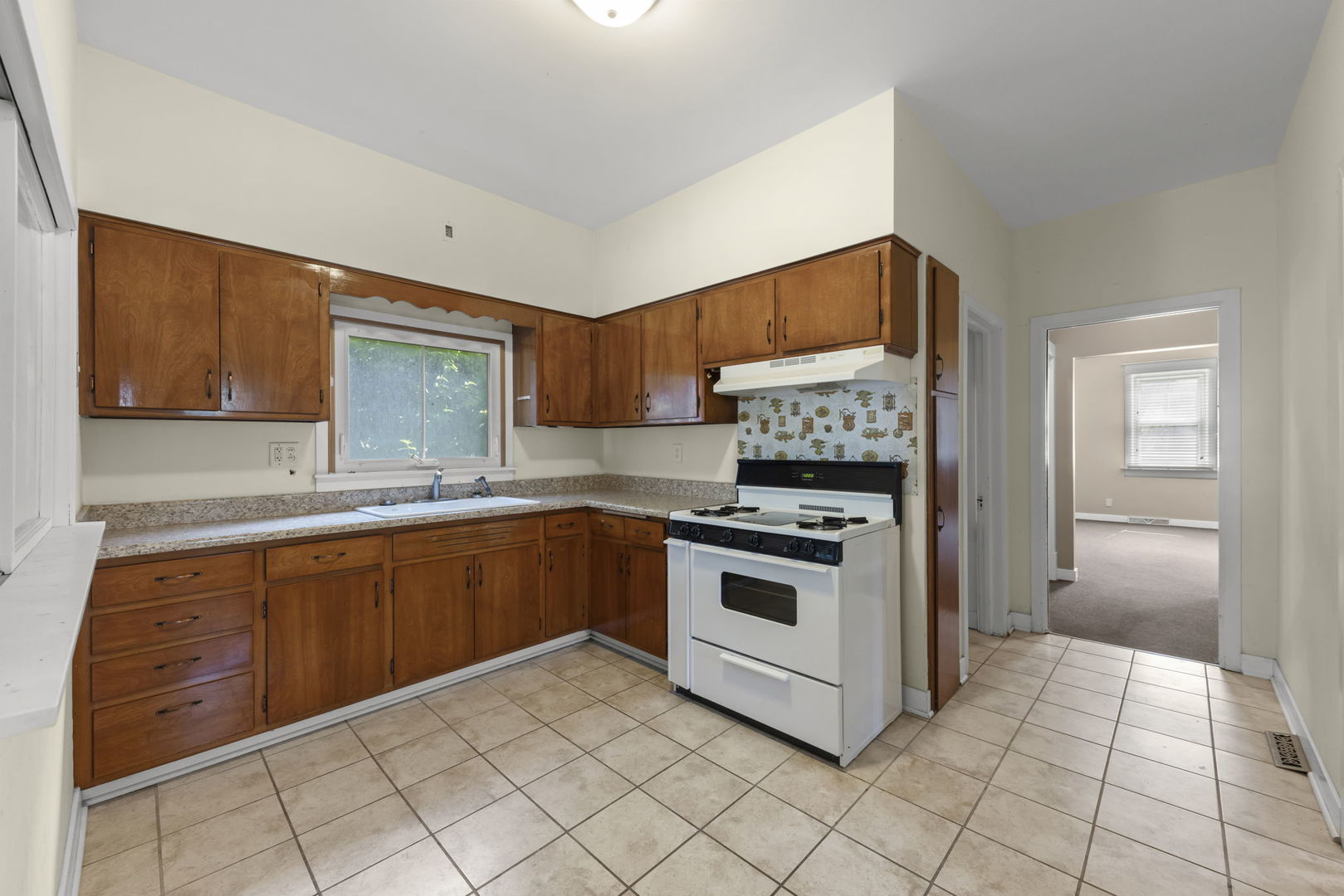 119 S Ellsworth Street Property Photo 15