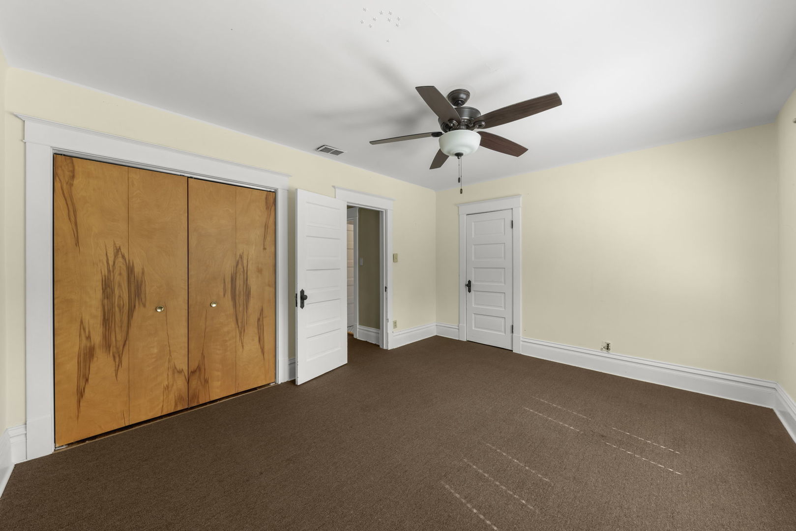 119 S Ellsworth Street Property Photo 22