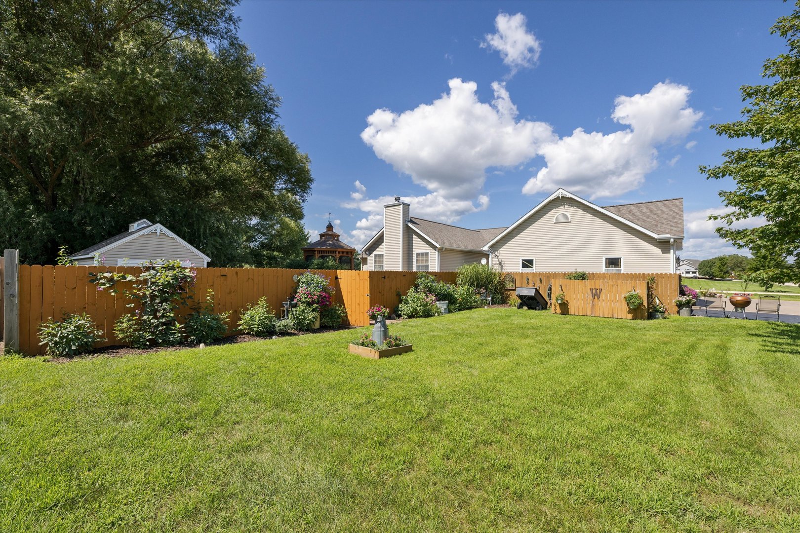 21157 Balk Lane Property Photo 6
