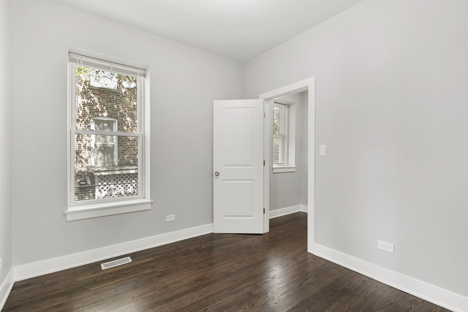 7359 S Emerald Avenue F1 Property Photo 6