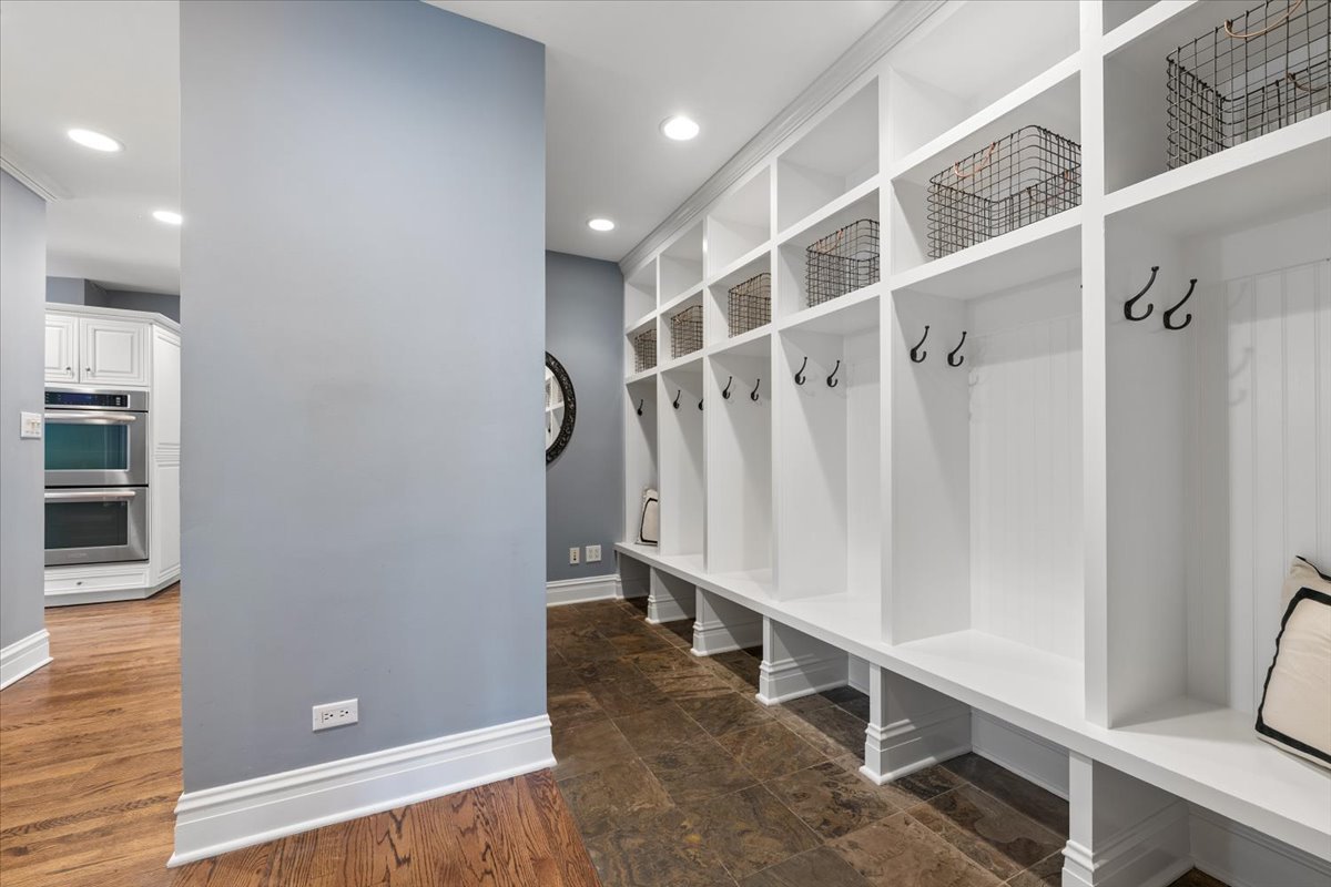 874 Boal Parkway Property Photo 16