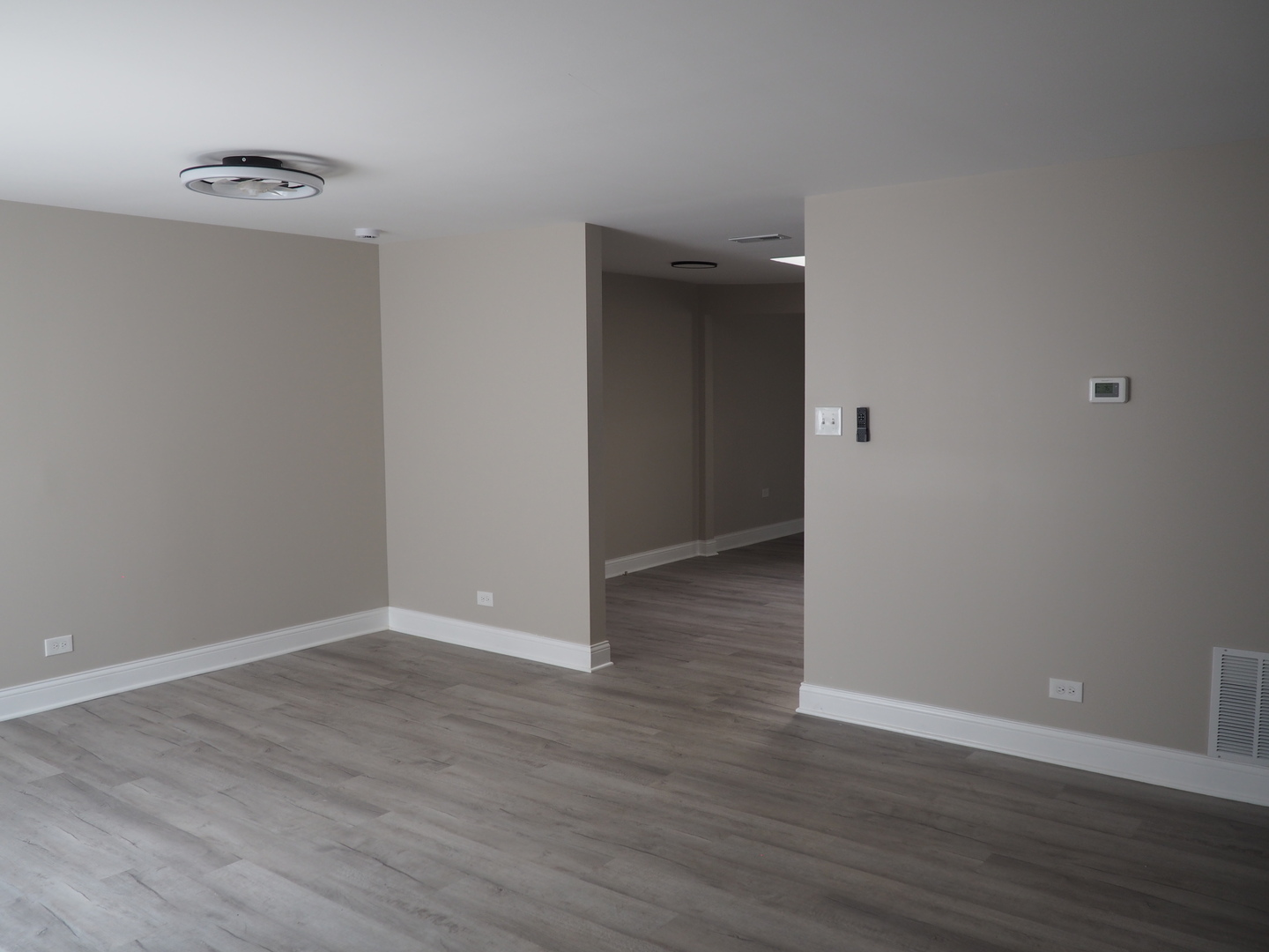 8808 Corcoran Road Property Photo 12