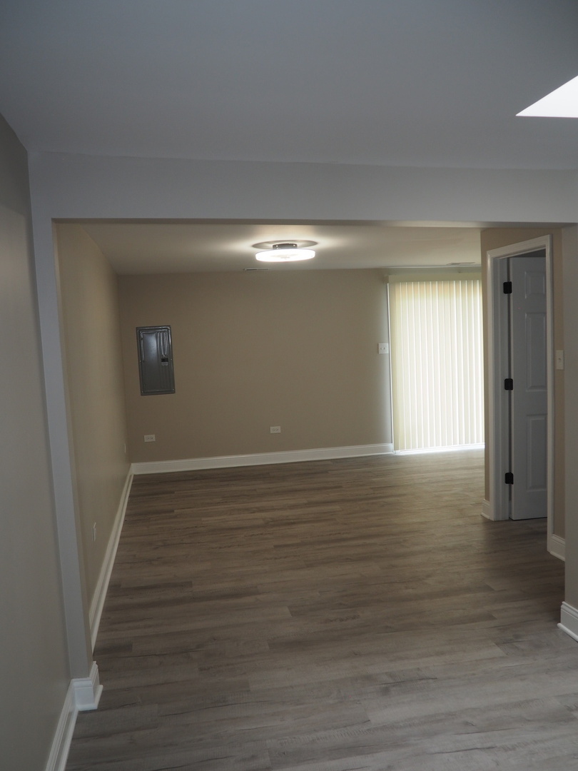 8808 Corcoran Road Property Photo 16