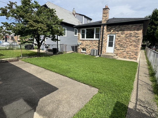 7111 40th Place Property Photo 27