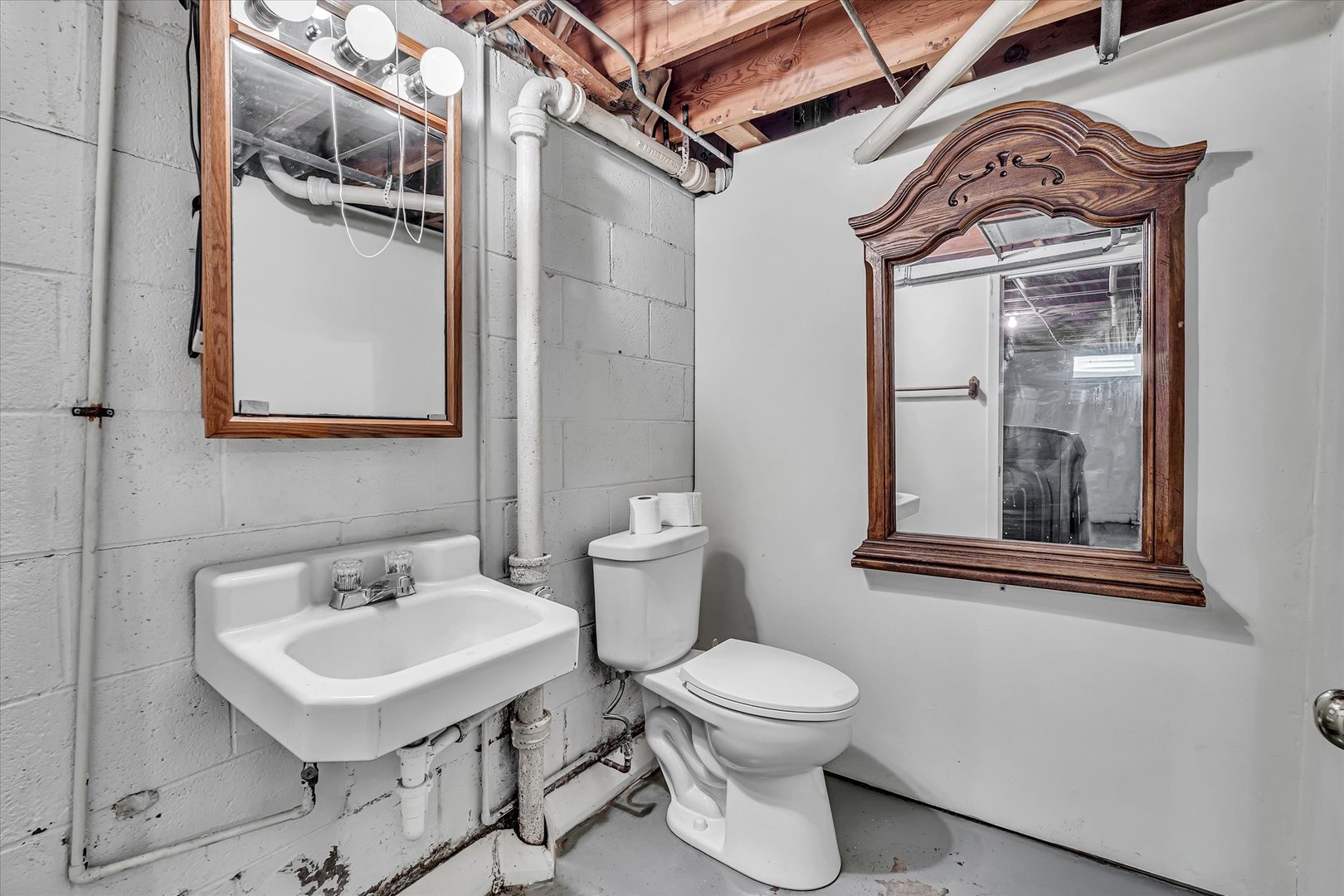 2420 Madison Street Property Photo 50