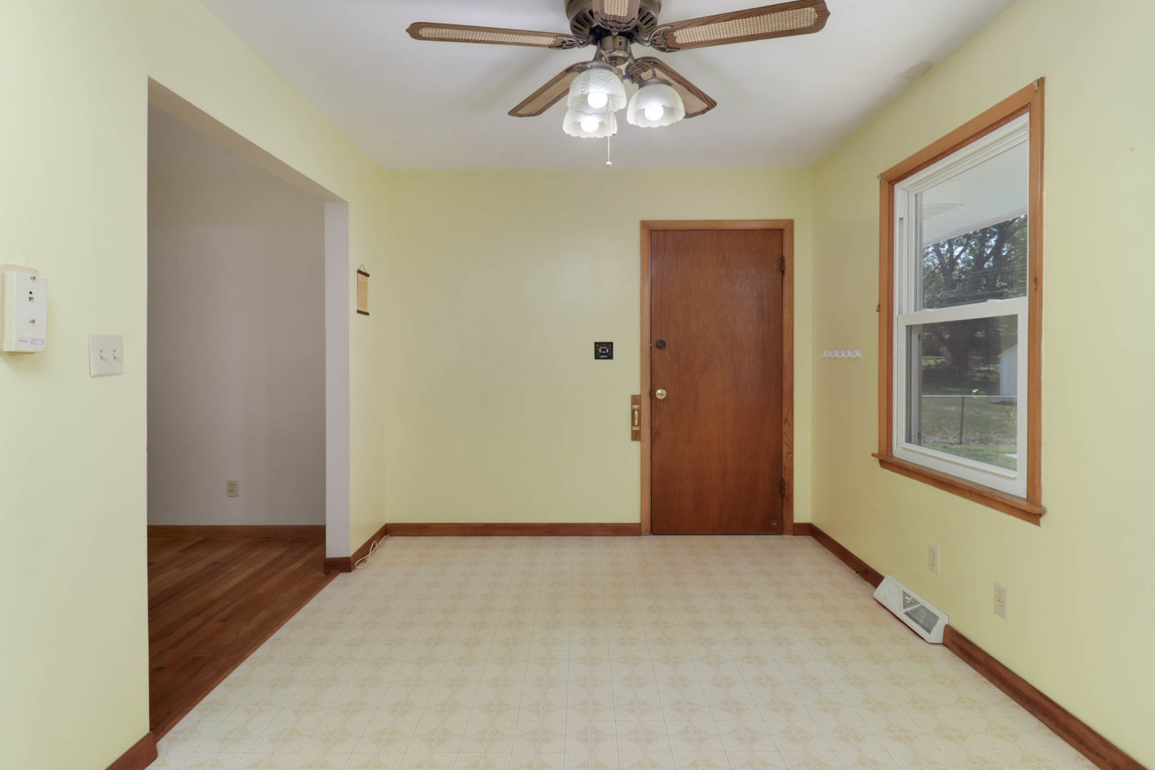807 Sheridan Road Property Photo 9