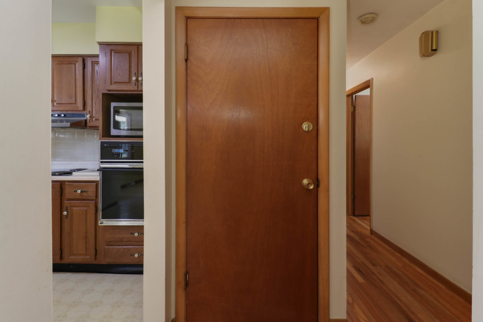 807 Sheridan Road Property Photo 11