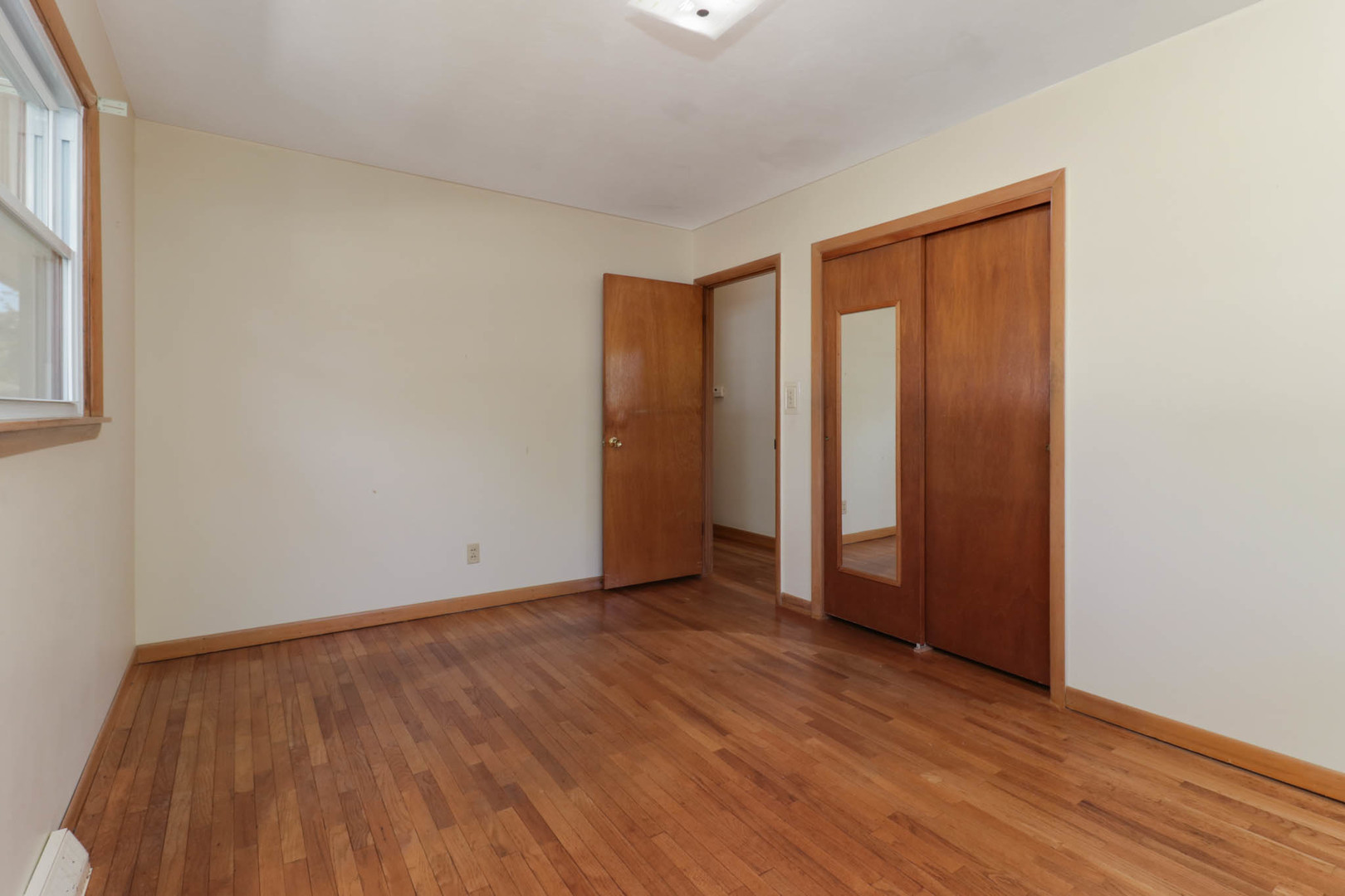 807 Sheridan Road Property Photo 15