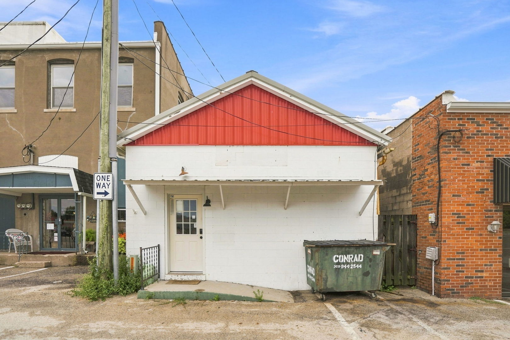 106 S State Street Property Photo 23