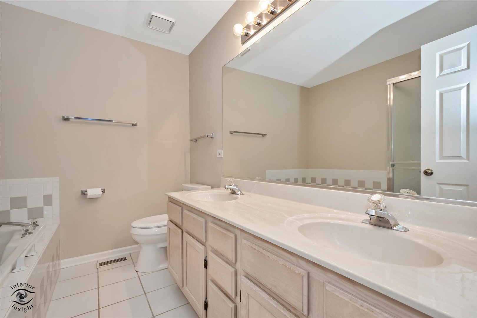 8641 Pearson Drive Property Photo 14