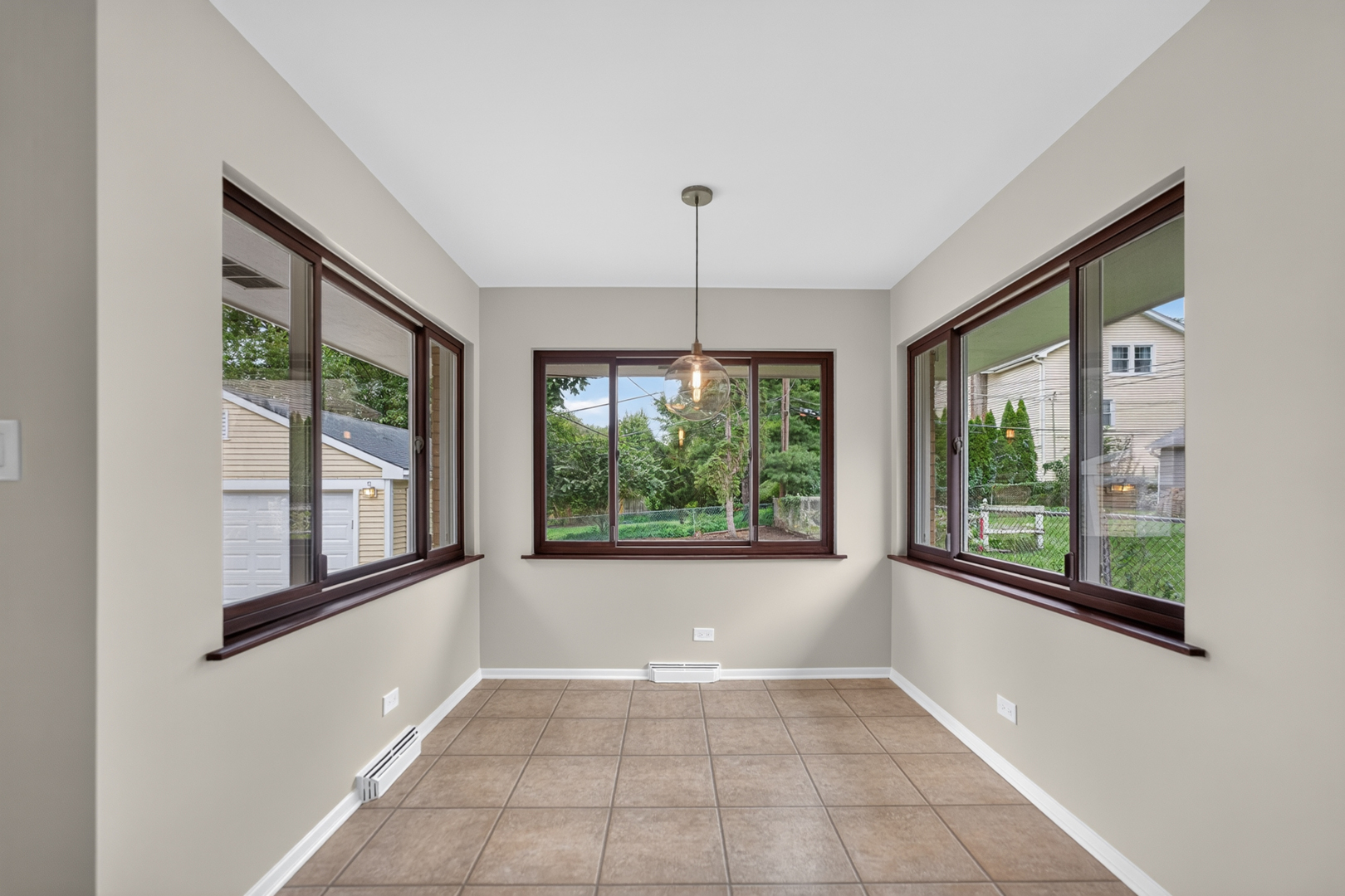 392 Windsor Avenue Property Photo 15