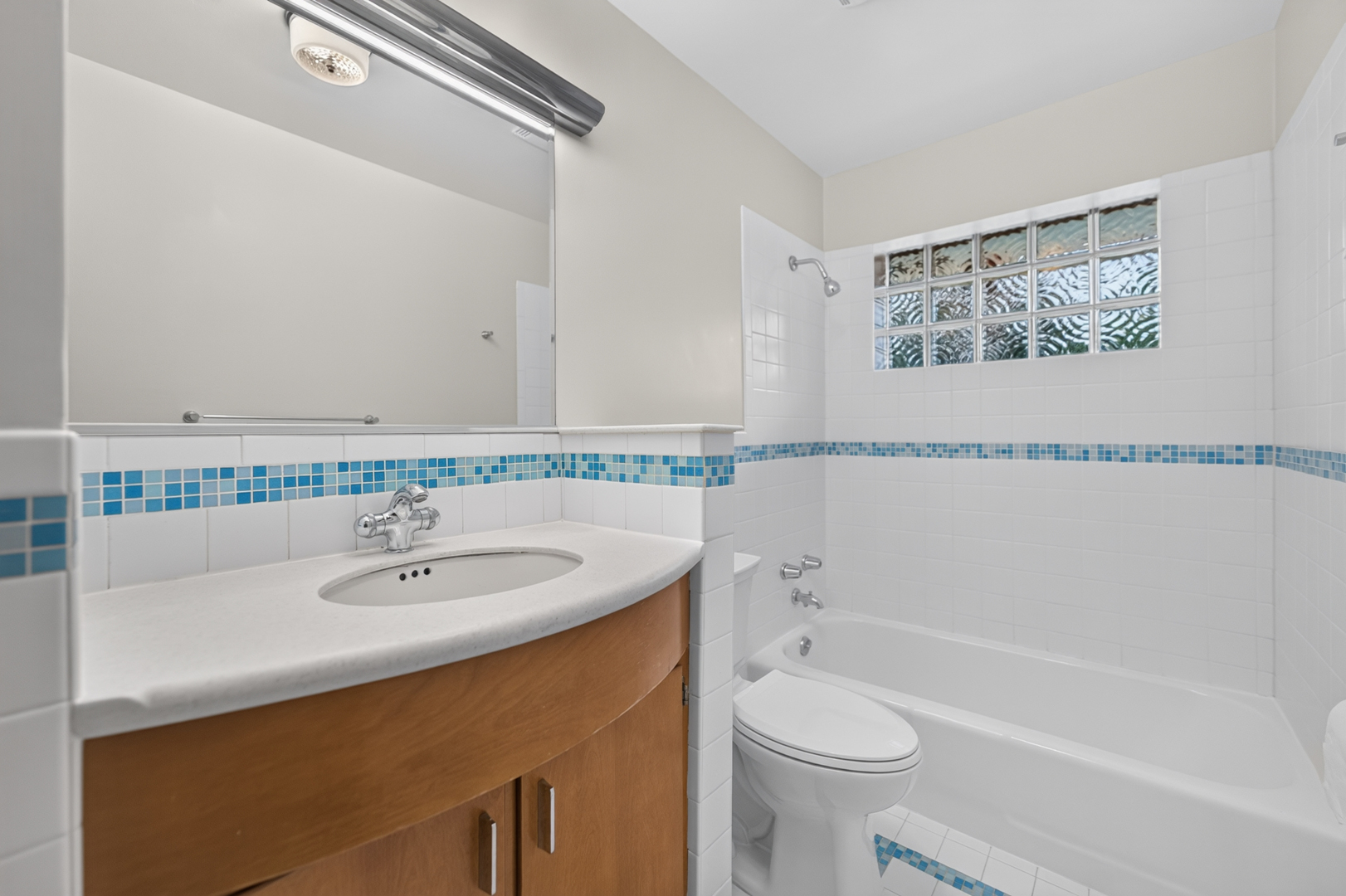 392 Windsor Avenue Property Photo 16