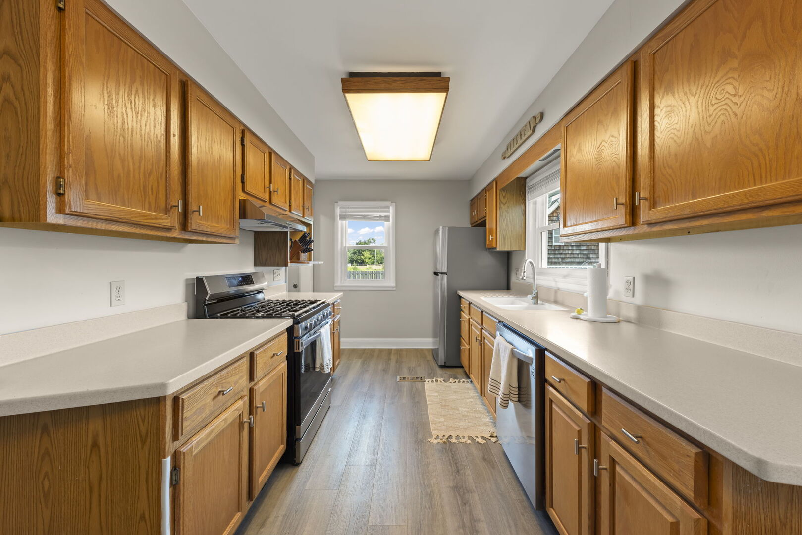 805 Walnut Avenue Property Photo 12