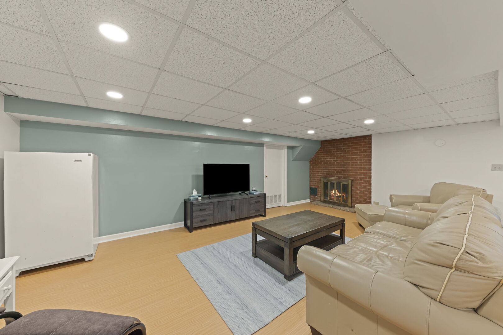 805 Walnut Avenue Property Photo 22
