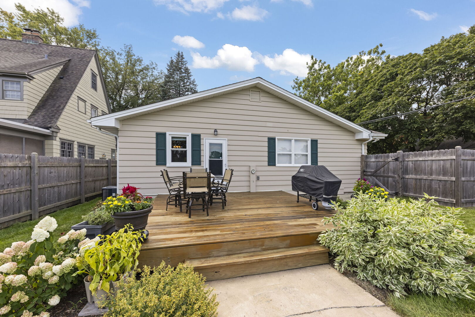 805 Walnut Avenue Property Photo 31