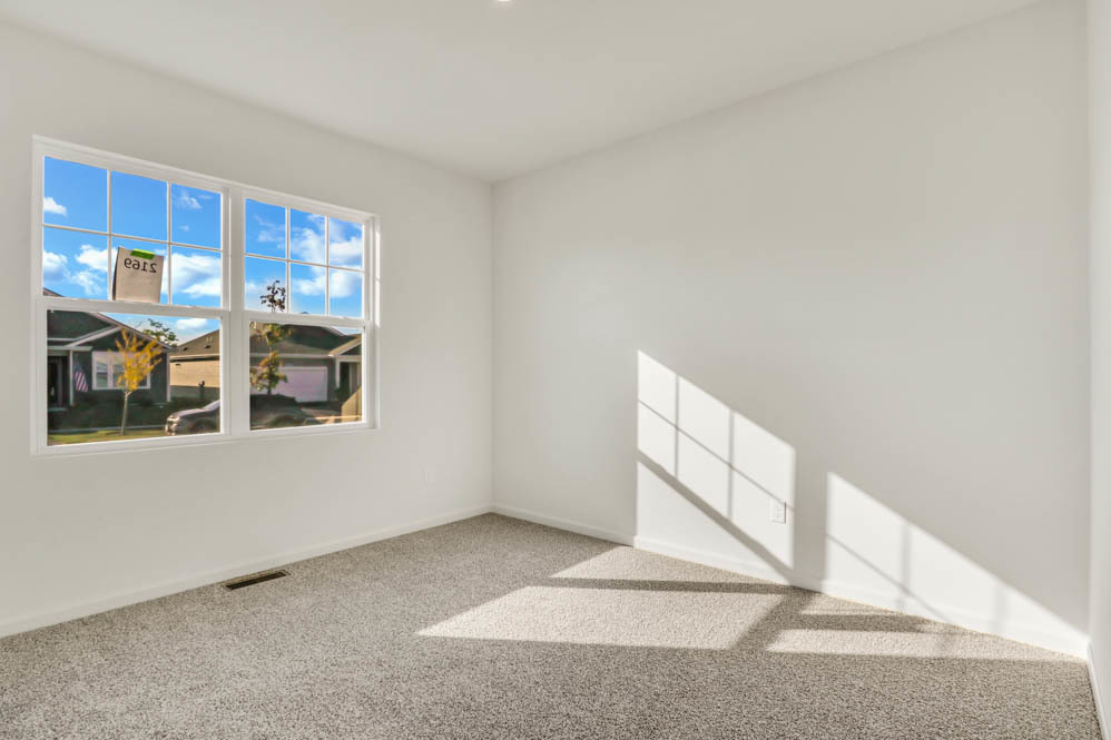 2533 Skye Drive Property Photo 5