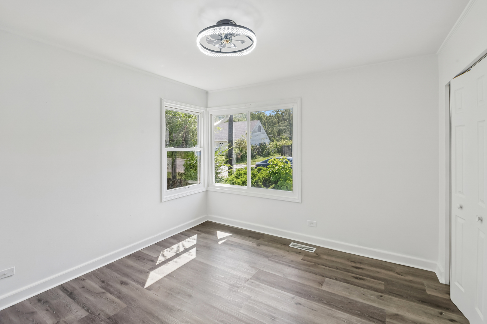 264 Arcadia Street Property Photo 8