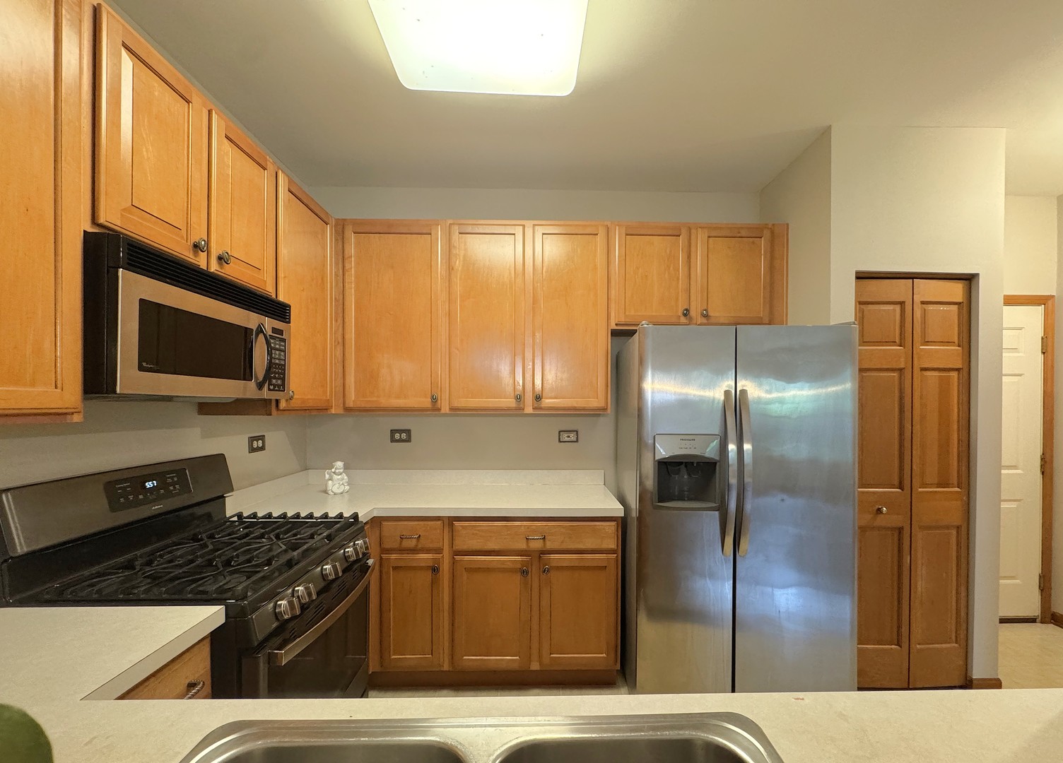 2460 Georgetown Circle Property Photo 6